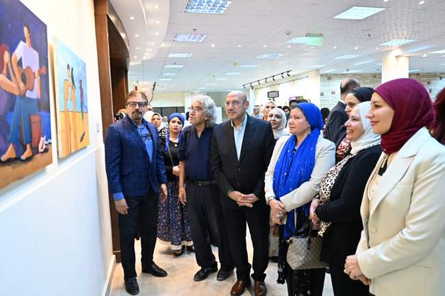 الثقافة تطلق فعاليات الملتقى الأول للفنون التشكيلية بقصر الإبداع 