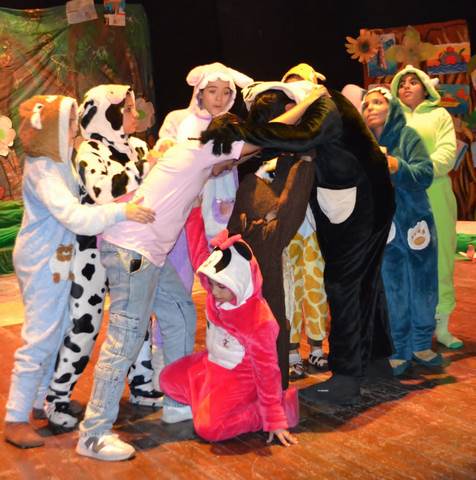 "أجمل أصحاب".. عرض مسرحي لقصور الثقافة في مهرجان القاهرة الدولي للطفل العربي 