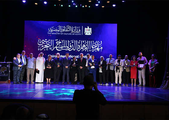 الرومانى «#NotI» أفضل عرض  فى المهرجان القاهرة الدولى للمسرح التجريبى الـ32