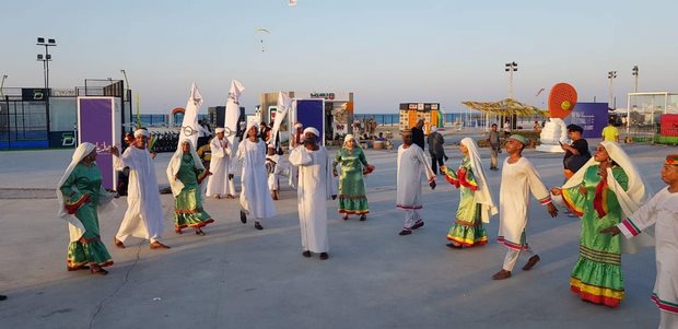 فرقتا أسوان والحرية تقدمان الفلكور النوبي والسكندري بمهرجان العلمين