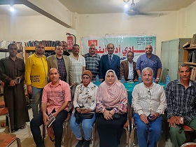نادي أدب أبنوب يحتفي بديوان 