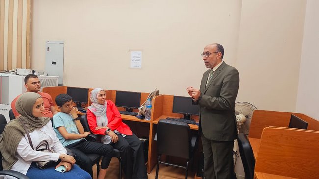 السيرة الذاتية الاحترافية ومهارات المقابلة الشخصية في مناقشات ثقافة الغربية