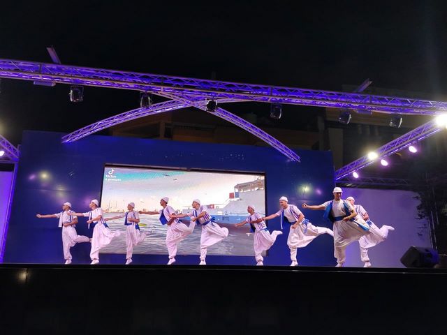 تفاعل جماهيري مع فلكلور القناة في مهرجان 