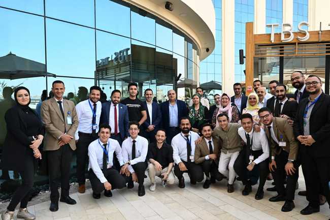 قصور الثقافة تنظم يوما ثقافيا ترفيهيا لأطفال مستشفى الناس   