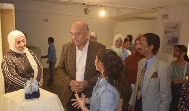 معرض أشغال يدوية ضمن أنشطة قصور الثقافة بالمنيا  