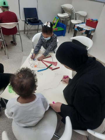 لقاءات وورش فنية لدعم أطفال 57357 ضمن أنشطة أتوبيس الفن الجميل