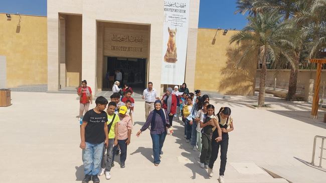 ثقافة الجيزة تستعيد بطولات أكتوبر بجولة ميدانية لمتحف إيمحتب بسقارة