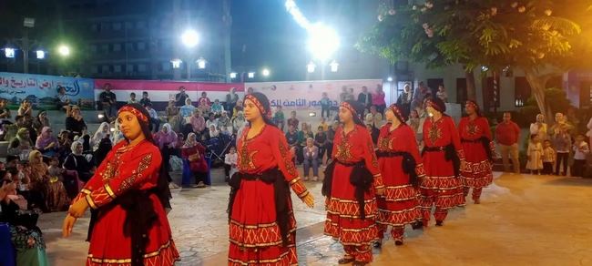 بأنشطة متنوعة وتفاعل كبير..  قصور الثقافة تختتم مشاركتها بمعرض دمنهور الثامن للكتاب 