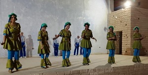 استعراضاتة فلكلورية مبهجة لفرقتي الأنفوشي وبورسعيد بمهرجان أسوان 