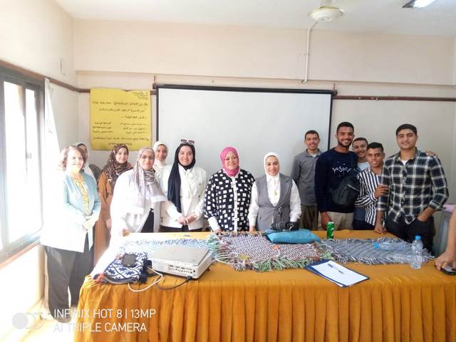 ثقافة المنيا تنظم لقاء توعويا حول دور الأسرة في تحقيق التوازن النفسي لدى الأبناء 