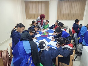 قصر ثقافة الطفل بسوهاج يقدم أنشطة فنية وتوعوية لطلاب مدرسة مجمع إدفا 