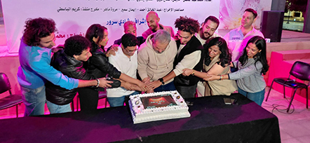 المخرج محمود فؤاد صدقى يكشف كواليس العرض المسرحى الجديد «زائد واحد»